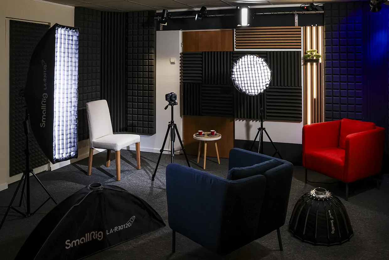 Studio 04